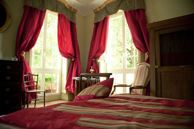 Bed & Breakfast Le Ch�teau de La Vierge
