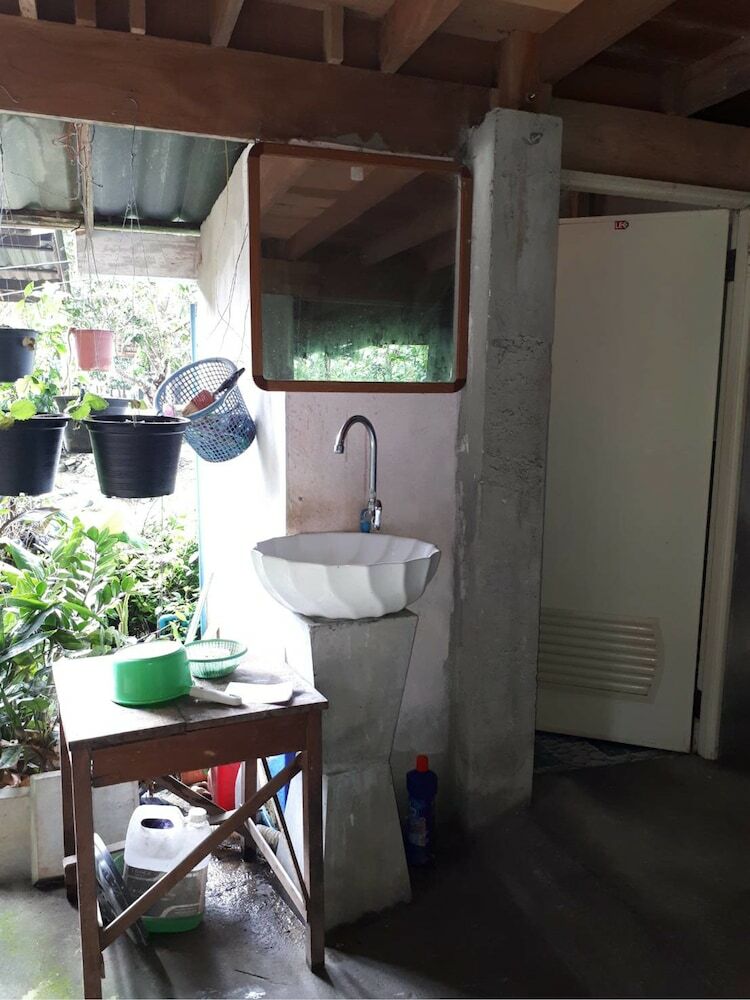 Hotel Petchkiri Homestay