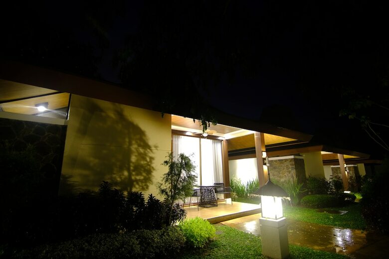 Hotel Amiya Resort Residences Clubhouse
