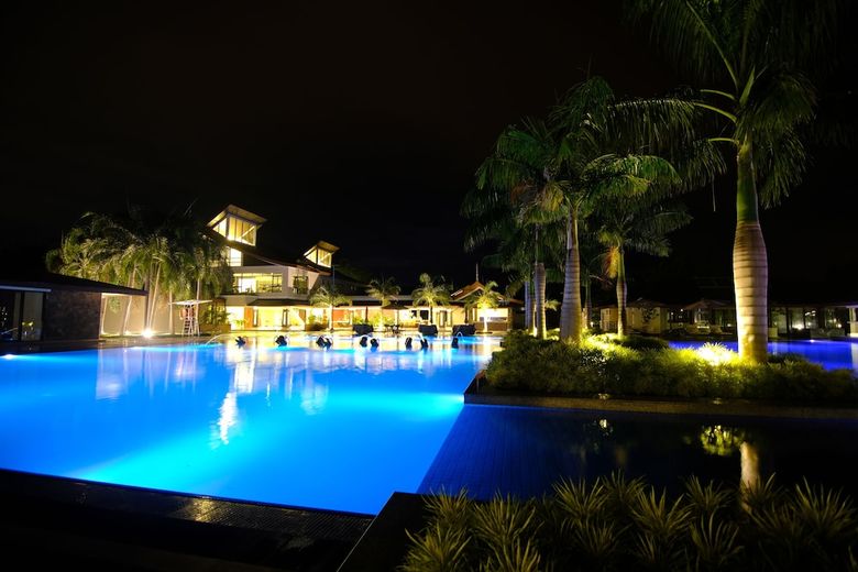 Hotel Amiya Resort Residences Clubhouse