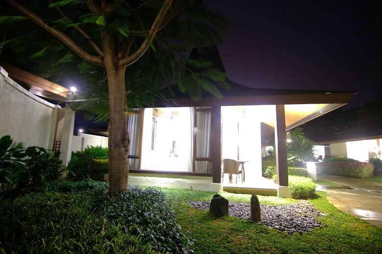 Hotel Amiya Resort Residences Clubhouse