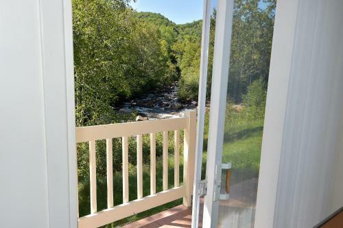 Motel Chalets Bo-fleuve Evangeline
