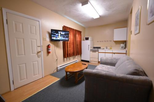 Totem Motel