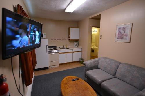 Totem Motel