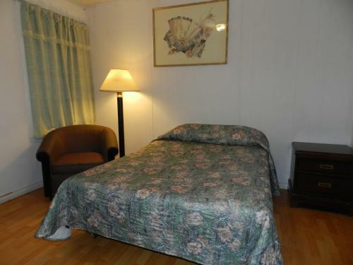 Lytton Hotel
