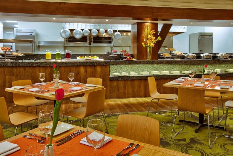 Hotel Galeria Plaza Irapuato