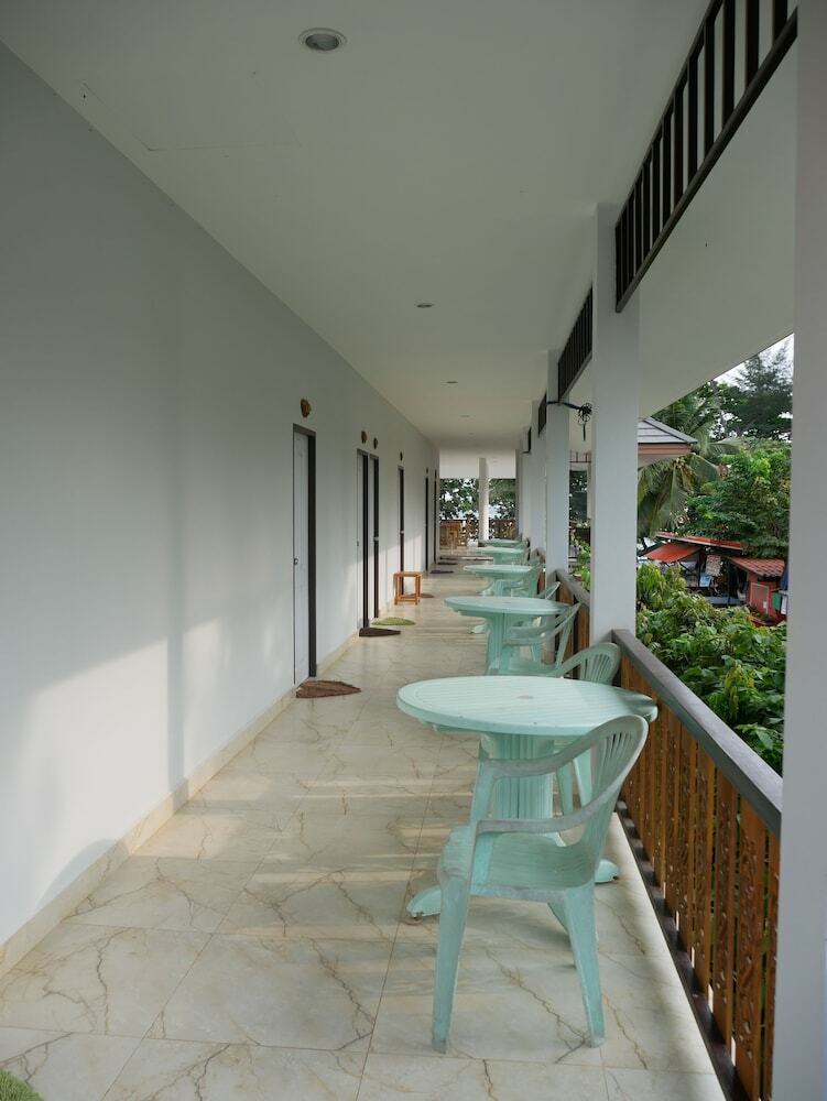 Hotel L.o.m. Resort