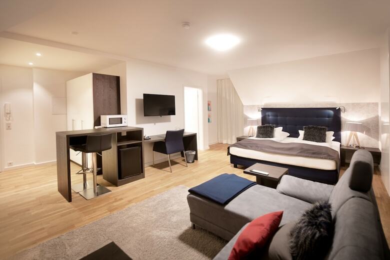 Hotel Boardinghouse By M&k