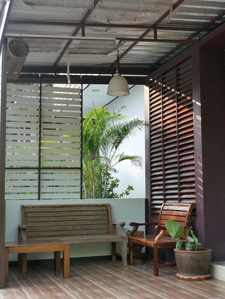 Hotel Pattana Resort