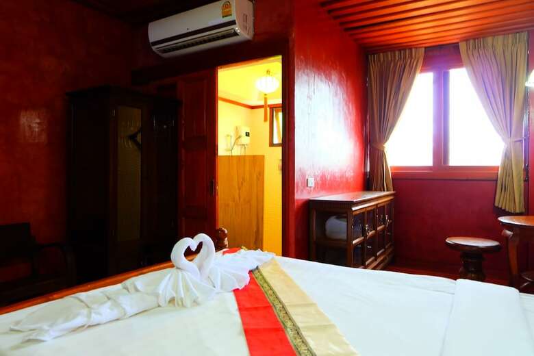 Hotel Rom Sak Resort