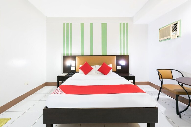 Oyo 176 Bliss Hotel
