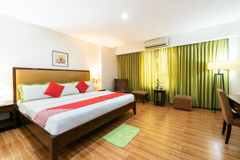 Oyo 176 Bliss Hotel