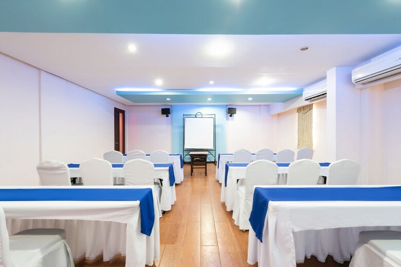 Oyo 176 Bliss Hotel