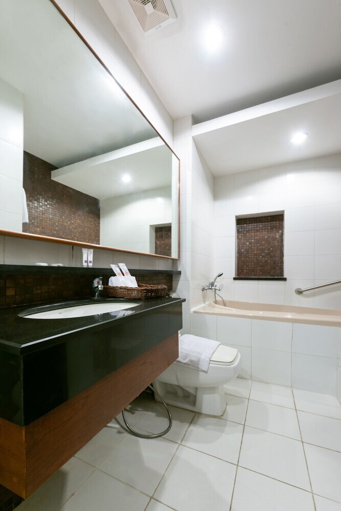 Oyo 176 Bliss Hotel