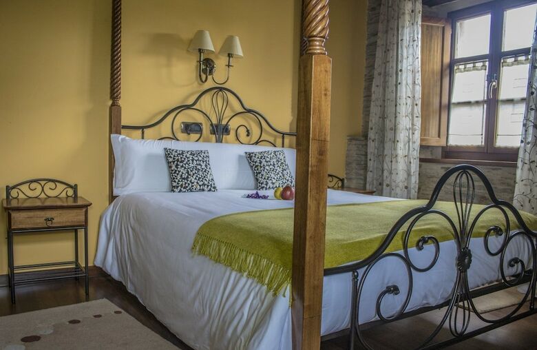Hotel Casa Valrai�a