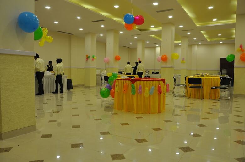 Hotel Shiv International