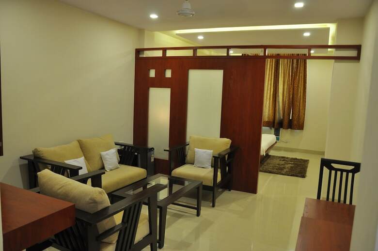 Hotel Shiv International