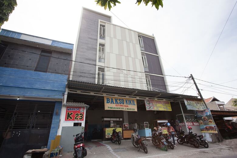 Hotel Reddoorz Plus Near Upn Veteran 2
