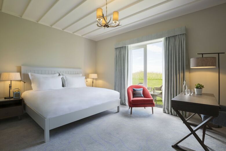 The Machrie Hotel & Golf Links