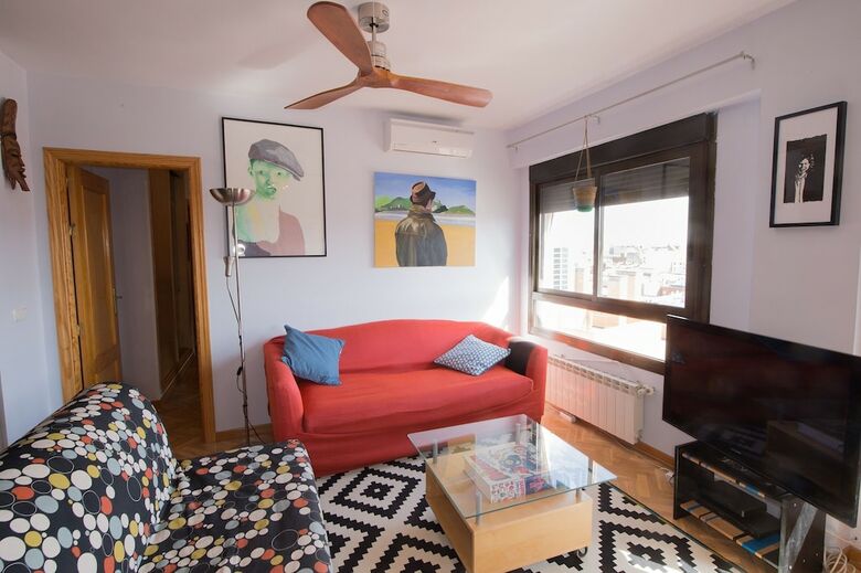 Coqueto Apartamento Bravo Murillo
