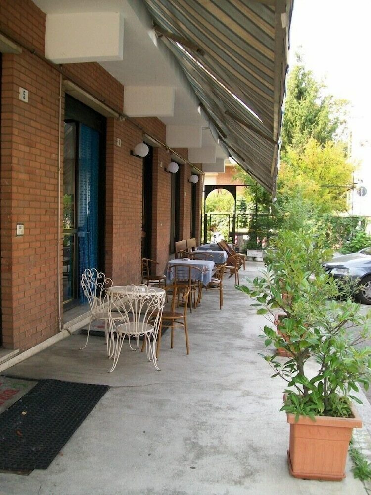 Hotel Ristorante Delle Rose