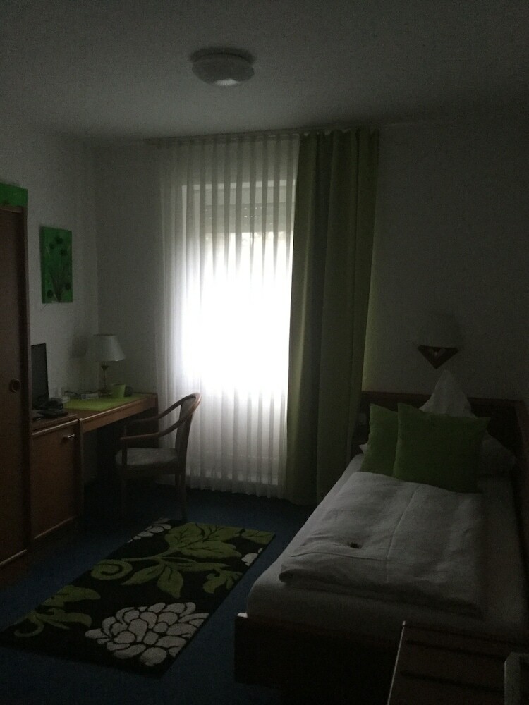Pension Am Schlosspark