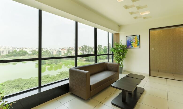 Hotel Treebo Trend Rajathadri Palace