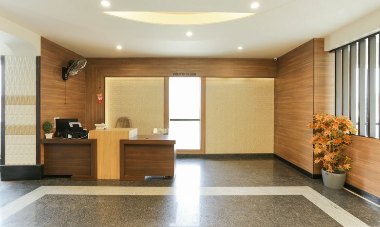 Hotel Treebo Trend Rajathadri Palace