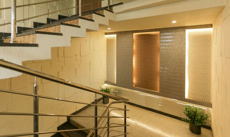 Hotel Treebo Trend Rajathadri Palace