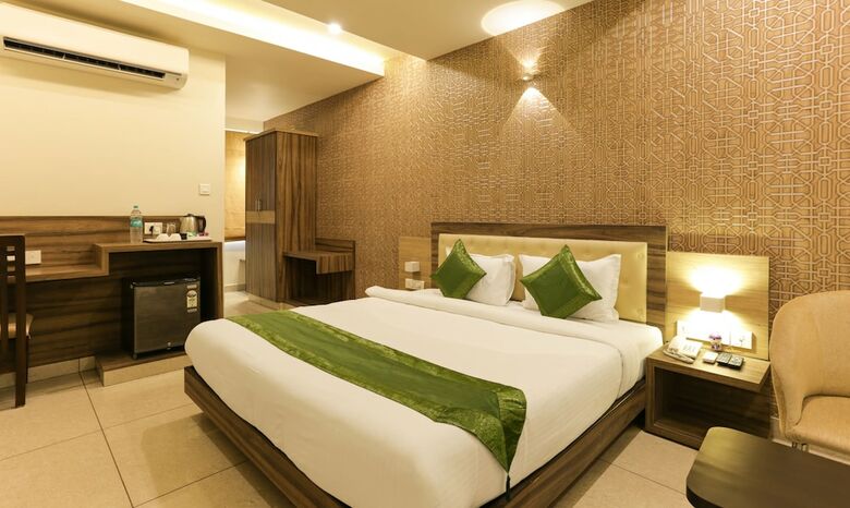 Hotel Treebo Trend Rajathadri Palace