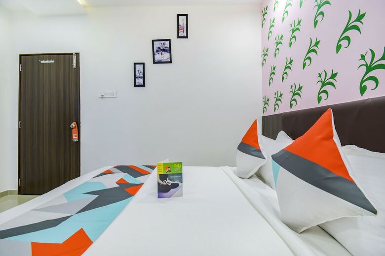 Hotel Fabexpress Shiv Residency