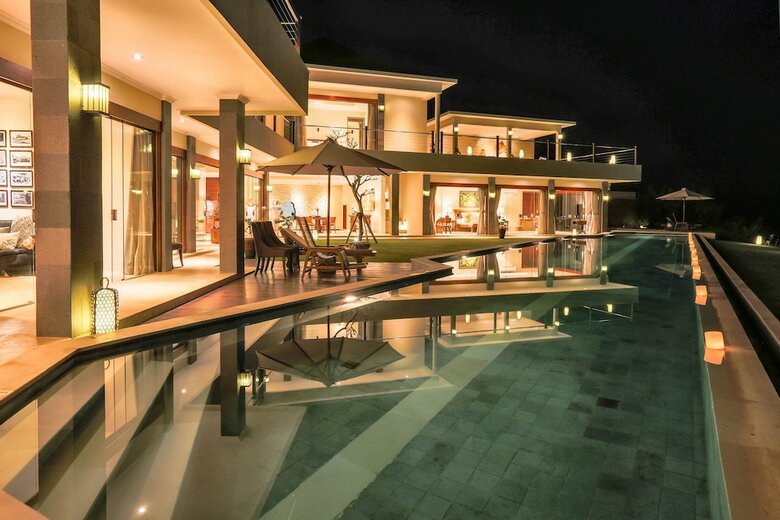 Villa Gumamela Bali