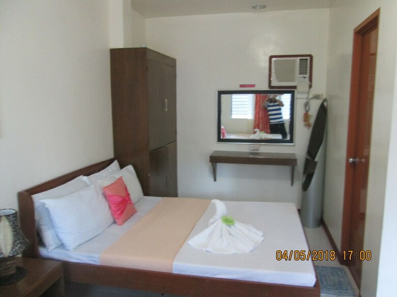 Hotel Agm Beachfront Resort & Resto