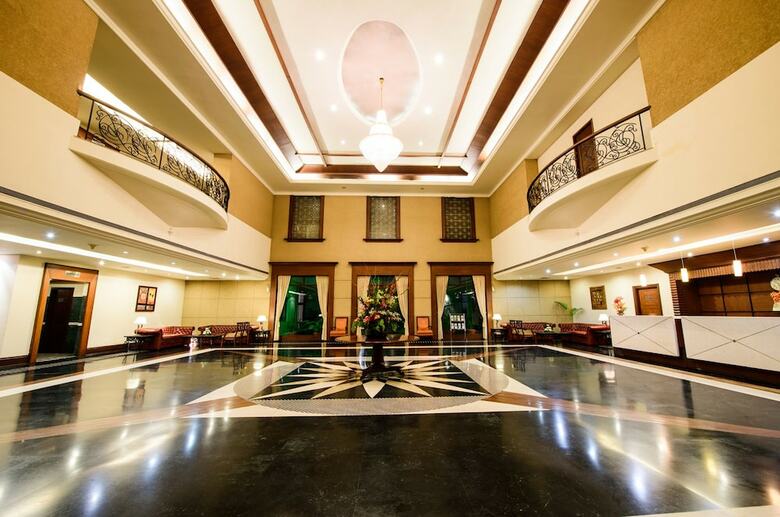 Hotel Majestic Grand
