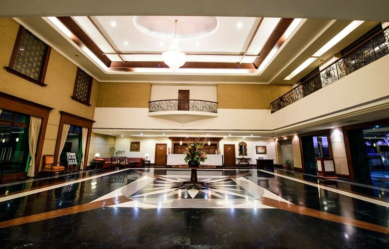 Hotel Majestic Grand