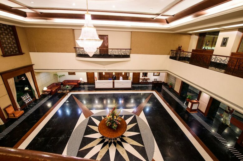 Hotel Majestic Grand
