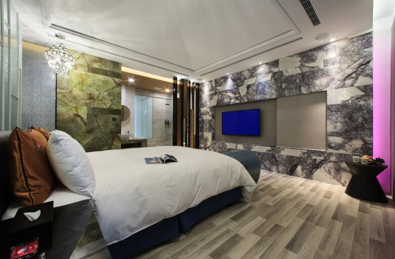 Hotel Chen He Spa Motel