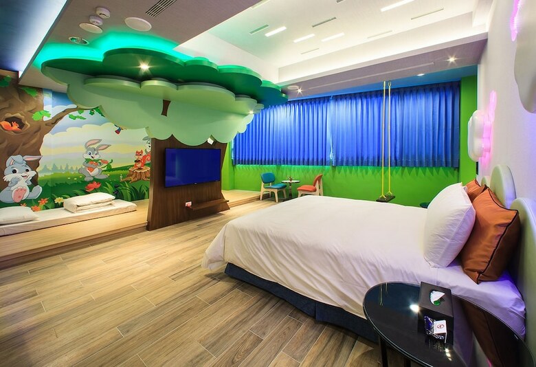 Hotel Chen He Spa Motel