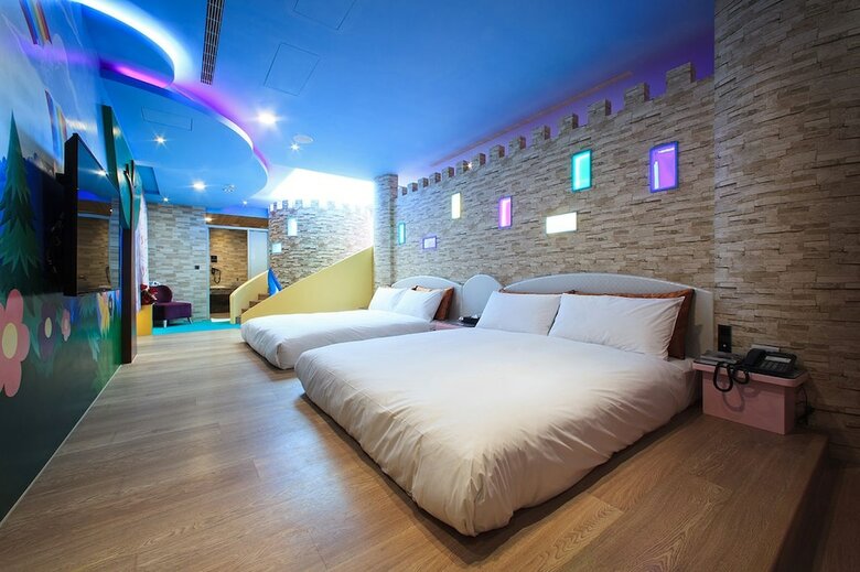 Hotel Chen He Spa Motel