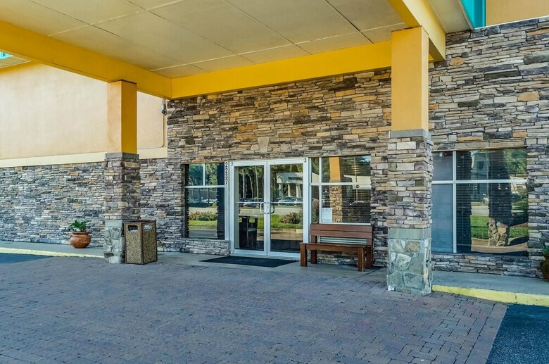 Hotel Quality Inn Charleston Gateway