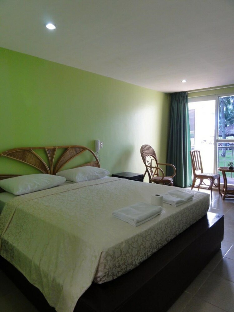 Hotel Fiesta Resort