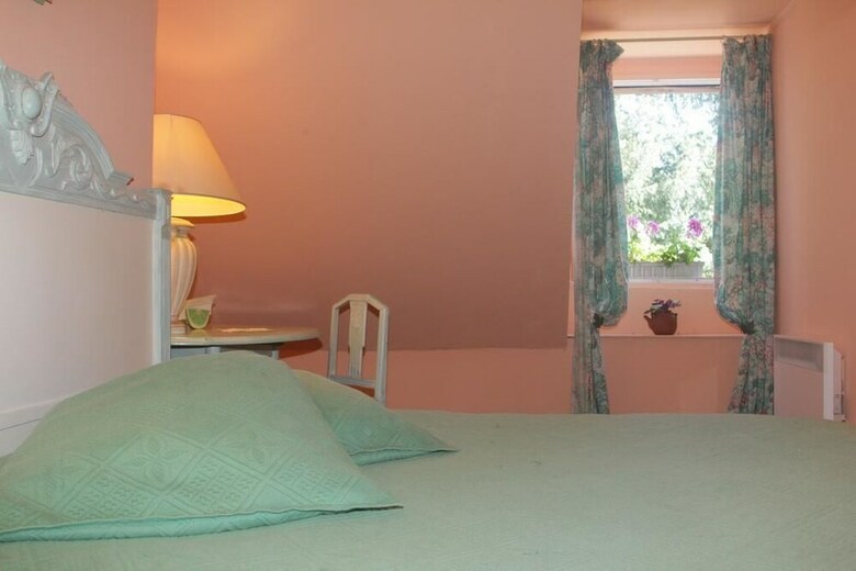 Hotel Chambres D'h�tes La Baudri�re