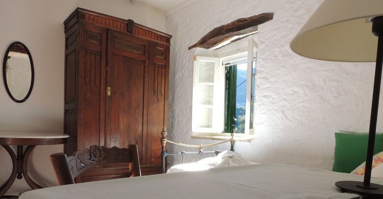 Villa Old House