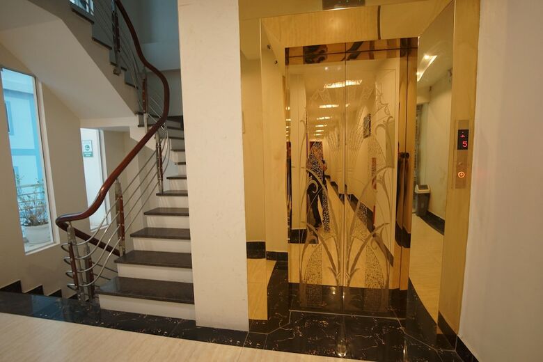Ninh Phong Hotel