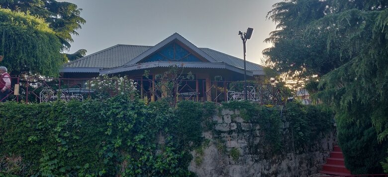 Hotel The Chalets Naldehra