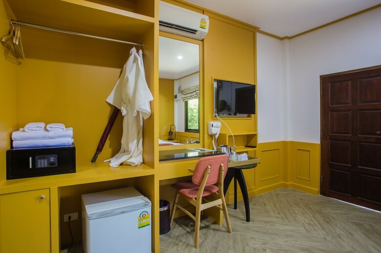 Hotel Nernkhao Resort