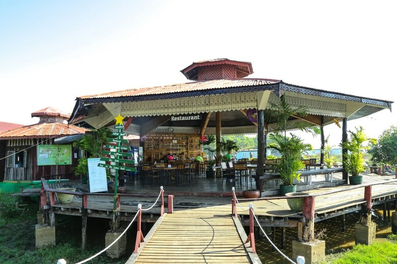 Hotel Moe Yun Gyi Wetlands Resort