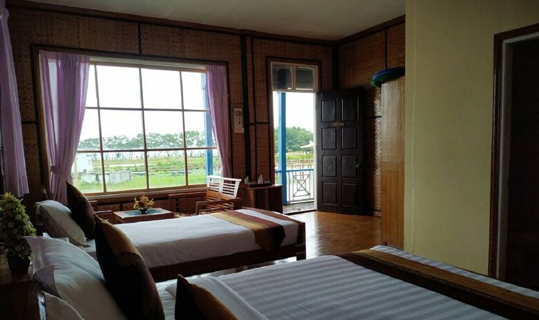 Hotel Moe Yun Gyi Wetlands Resort