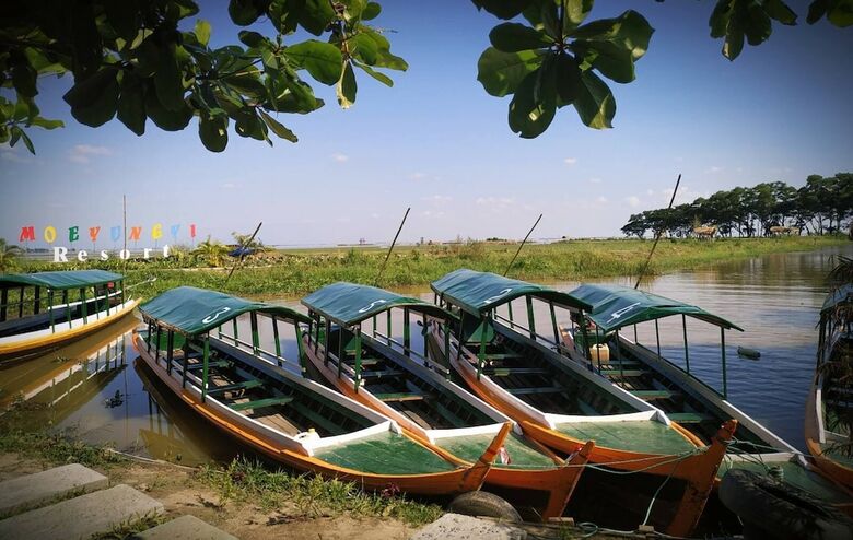 Hotel Moe Yun Gyi Wetlands Resort