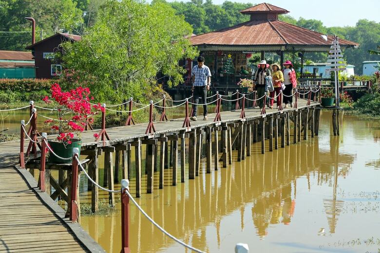 Hotel Moe Yun Gyi Wetlands Resort